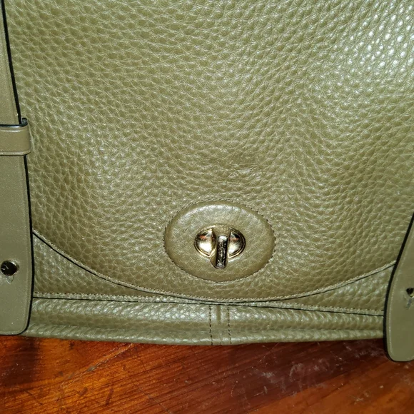 Olive Green Coach Satchel - Picture 2 of 11